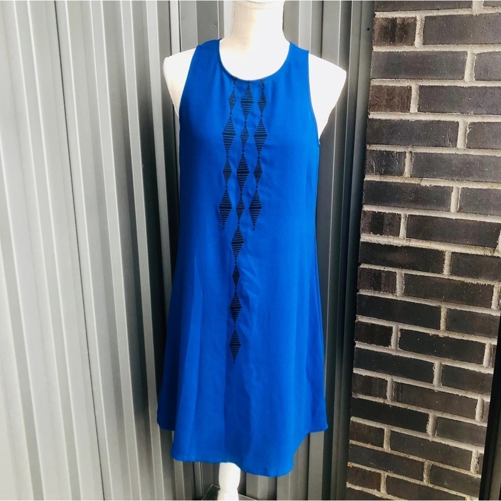 Blue short dress